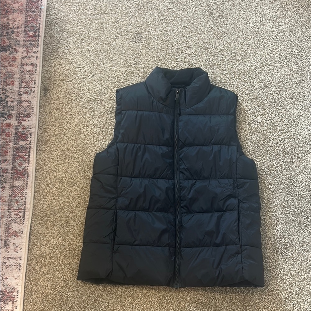 GAP ColdControl Black Vest